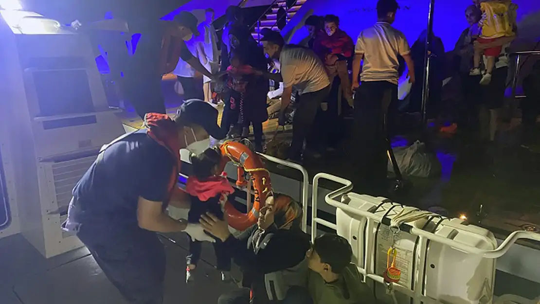 Sahil Güvenlik ekipleri kurtardı! Fethiye'de insanlık dramının eşiğinden dönüldü