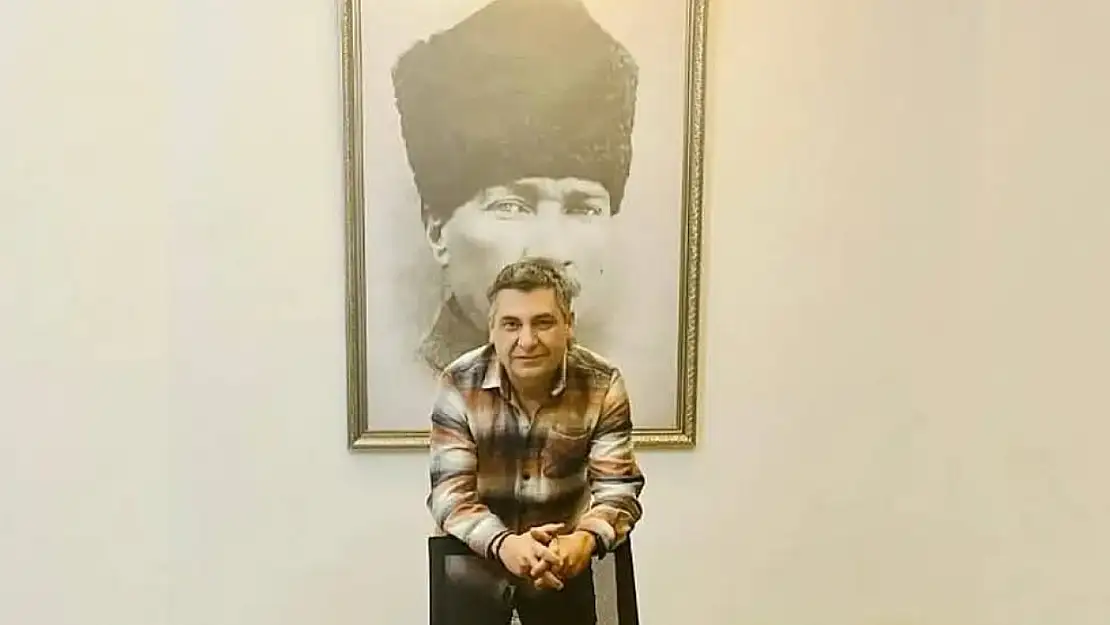 Siyasetin dönme dolabı: Özkan Bozkurt her turda başka partide
