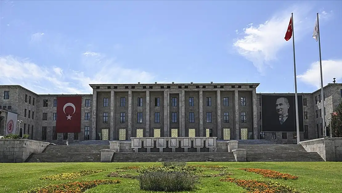 TBMM Genel Kurulu divan oluşmadığı için toplanamadı