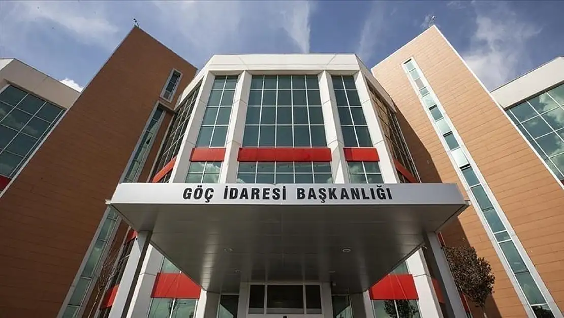 Türkiye'de Suriyeli sayısı 2 milyon 699 bin 787'ye düştü