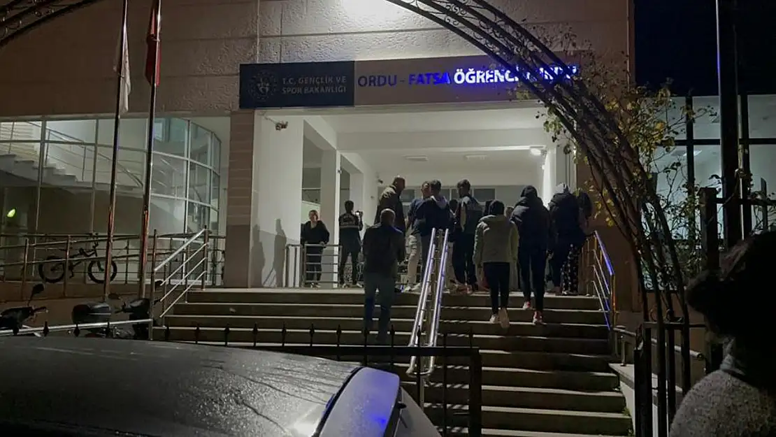 ORDU'DA BİR ÖĞRENCİ YURDUNDA ASANSÖR PANİĞİ