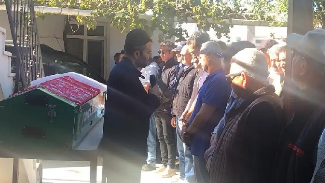 DATÇA, AYDIN'DAKİ KAZADA HAYATINI KAYBEDEN GENÇ KIZI  UĞURLADI