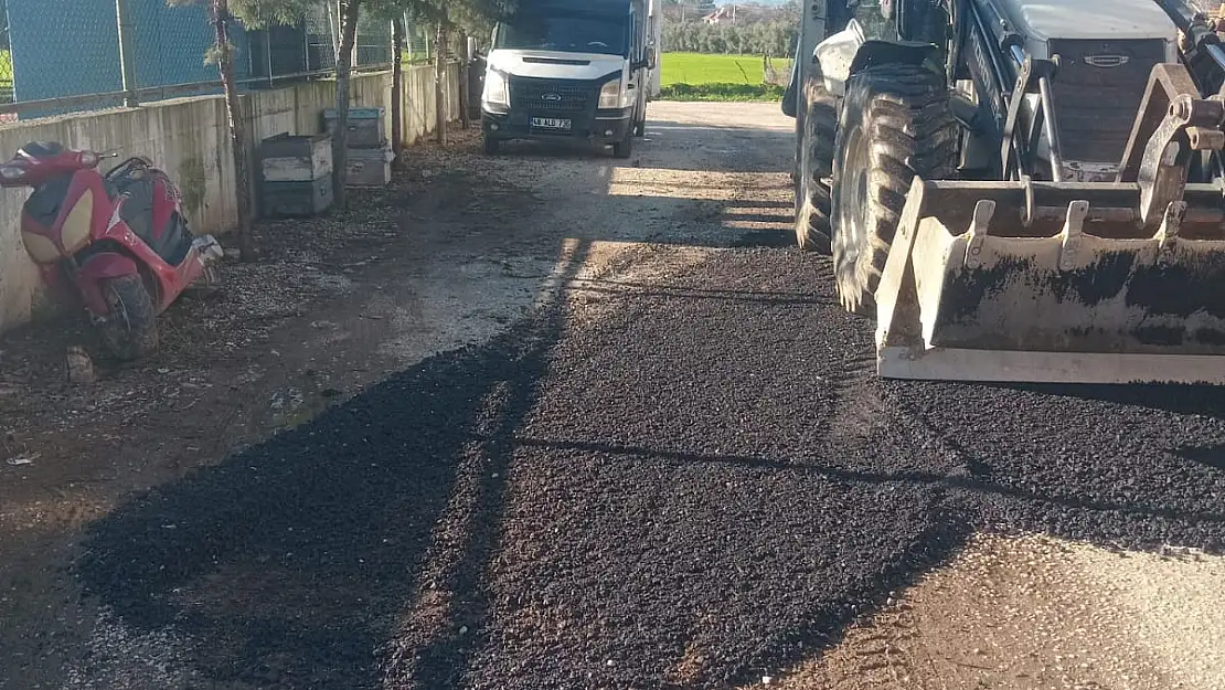 ULA'DA YOL ÇALIŞMALARI DEVAM EDİYOR   