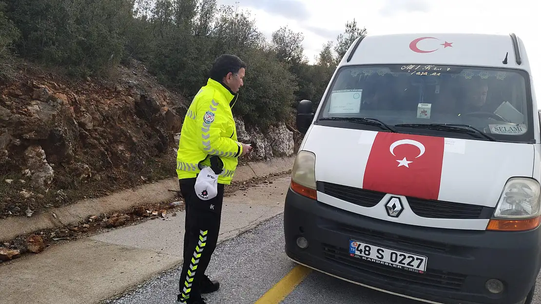 OKUL SERVİSLERİNİN DENETİMLERİ DEVAM EDİYOR