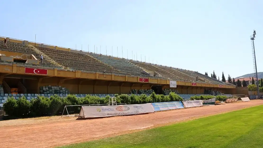 MUĞLA ATATÜRK STADYUMU'NA YENİLİK GELİYOR!