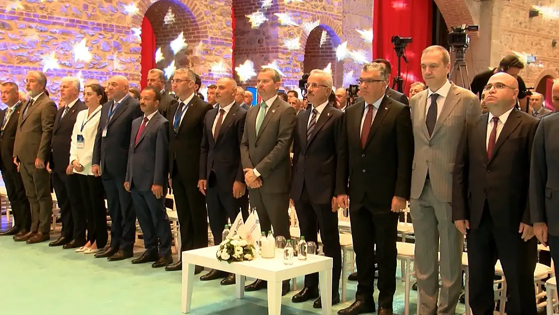 TÜRKİYE KONTEYNER LİMANLARI DÜNYADA İLK 100 LİMAN ARASINDA