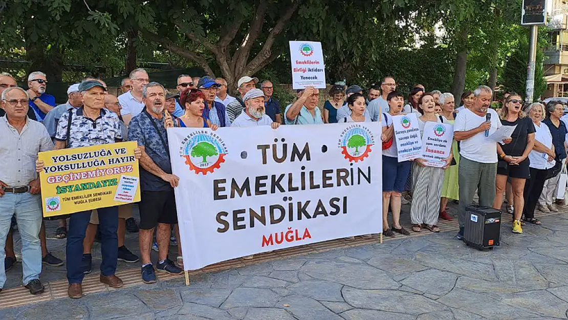 EMEKLİLERİN MAAŞ İSYANI: GEÇİNEMİYORUZ, YETTİ GARİ!