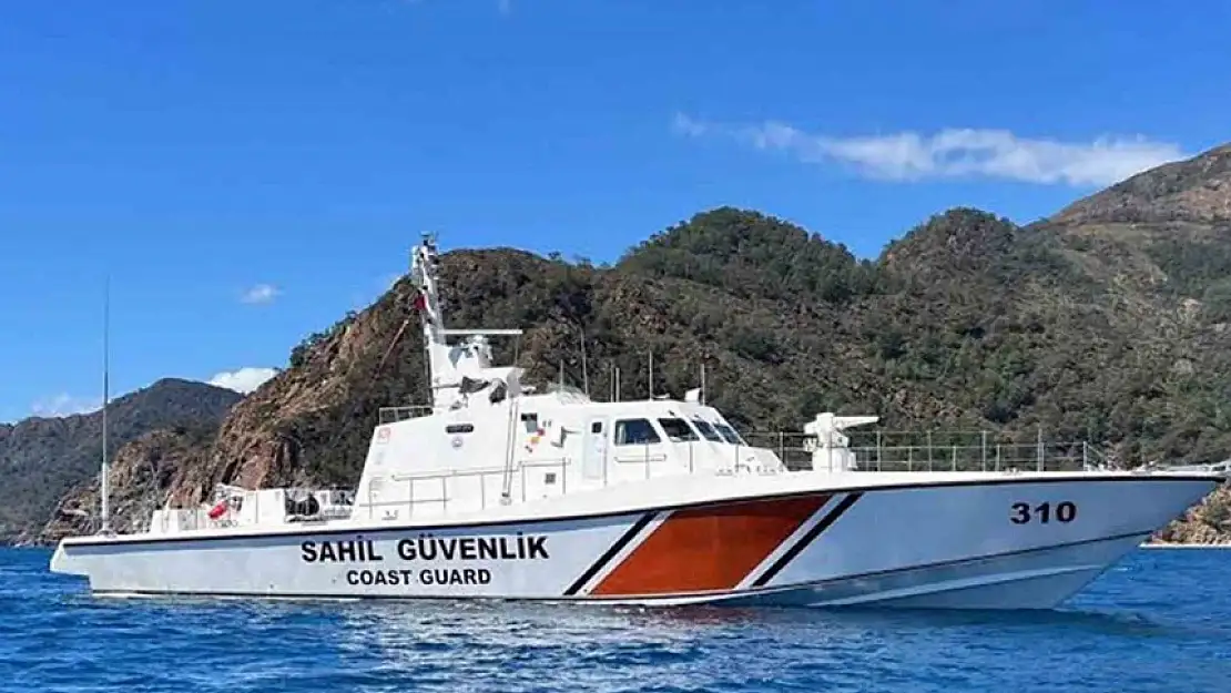 MARMARİS VE BODRUM'DA SAHİL GÜVENLİK BOTLARI VATANDAŞLARIN ZİYARETİNE AÇILDI