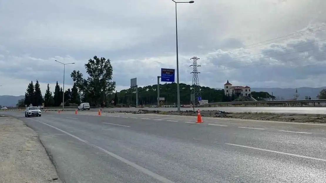 AYDIN-MUĞLA YOLU TRAFİĞE KAPATILDI!