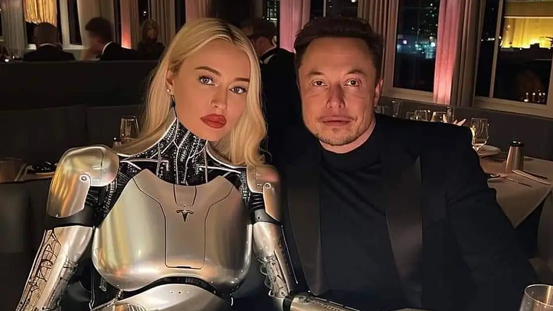 ELON MUSK, ROBOT SEVGİLİSİYLE AKŞAM YEMEĞİNE ÇIKTI