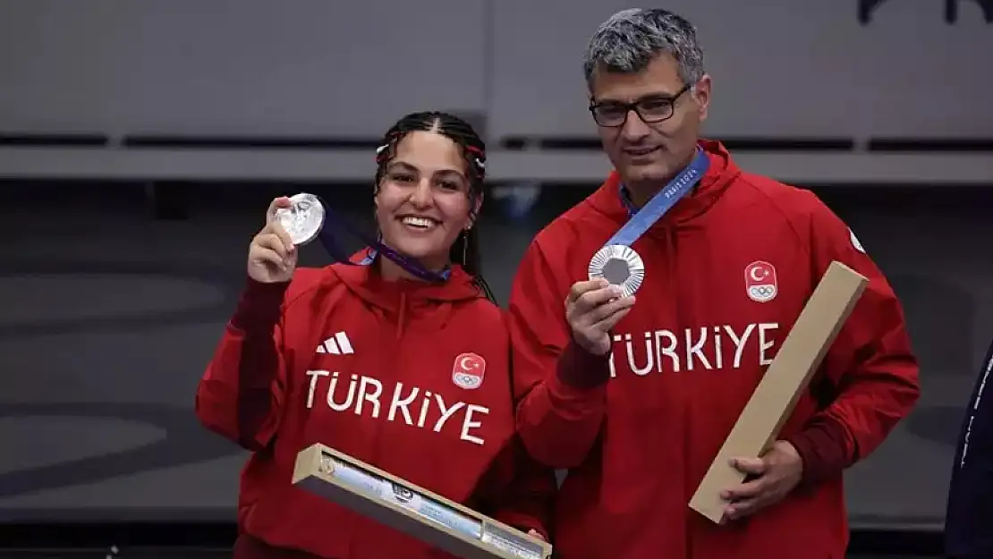 TÜRKİYE PARİS 2024'Ü ALTIN MADALYA KAZANAMADAN TAMAMLADI 3 GÜMÜŞ VE 5 BRONZ