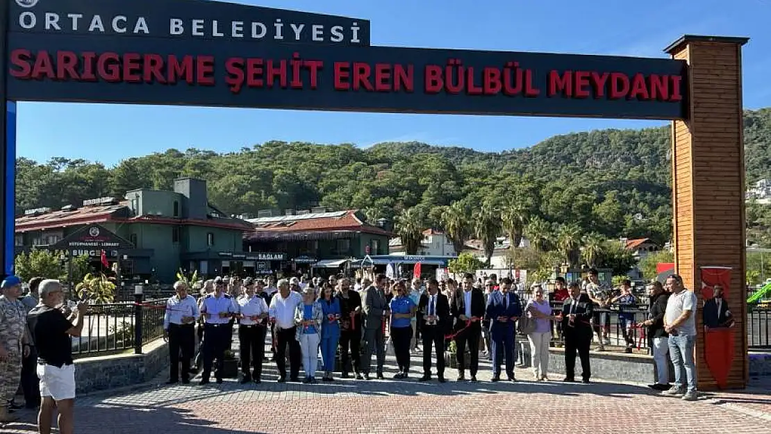 Sarıgerme Şehit Eren Bülbül Meydanı'nın açılış töreni yoğun katılımla gerçekleştirildi