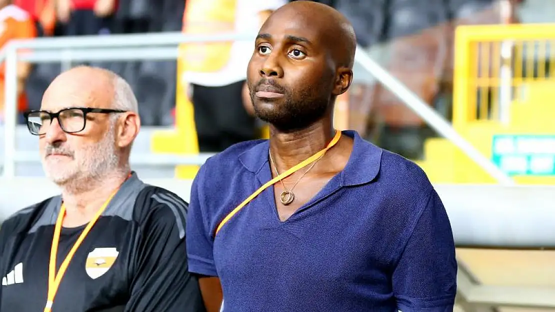 MAÇTAN ÖNCE RAHATSIZLANMIŞTI ADANASPOR TEKNİK DİREKTÖRÜ SOL BAMBA 39 YAŞINDA HAYATINI KAYBETTİ