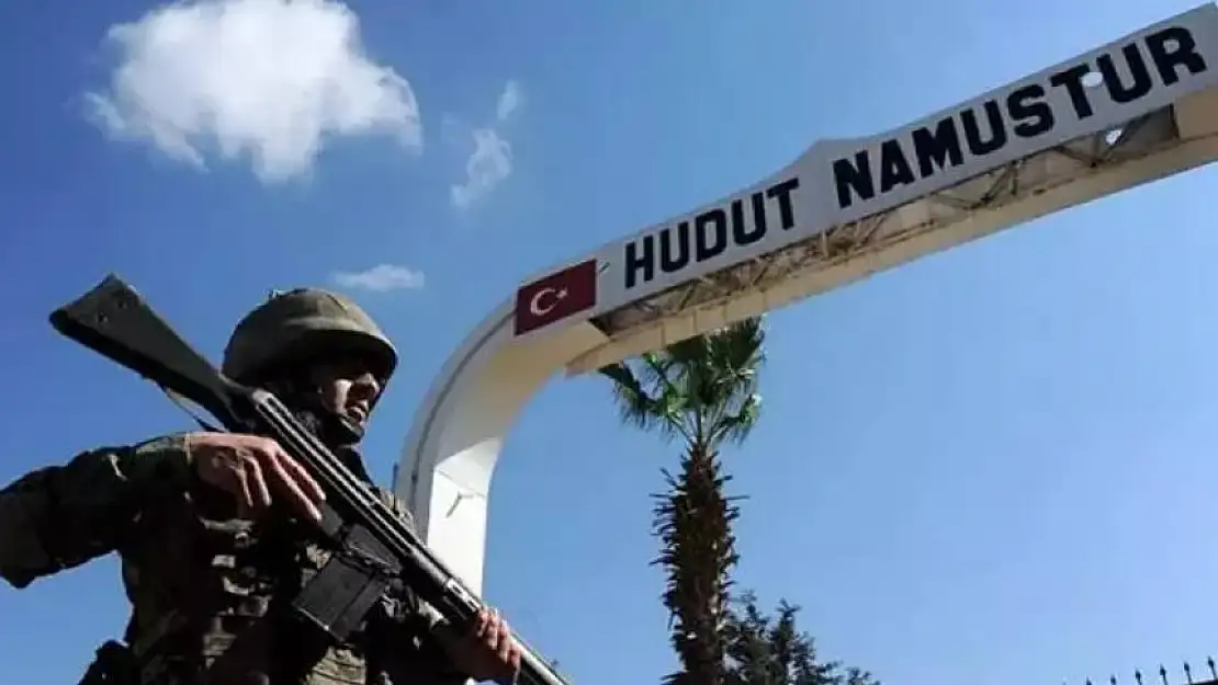 YUNANİSTAN'A KAÇMAYA ÇALIŞAN 4'Ü FETÖ'CÜ 5 KİŞİ SINIRDA YAKALANDI