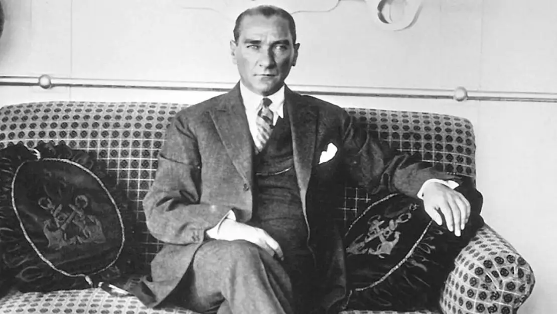 Atatürk hangi dine mensup, Müslüman mı?