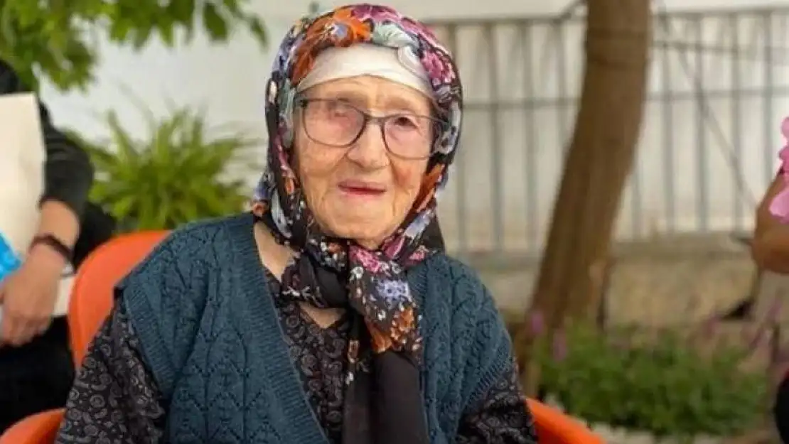 Datça'nın en yaşlı insanı Hatice Yalçınkaya hayatını kaybetti