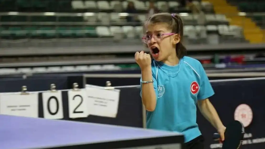 Muğlalı sporcu Aybige Feride Üstündağ ikinci kez Türkiye Şampiyonu!