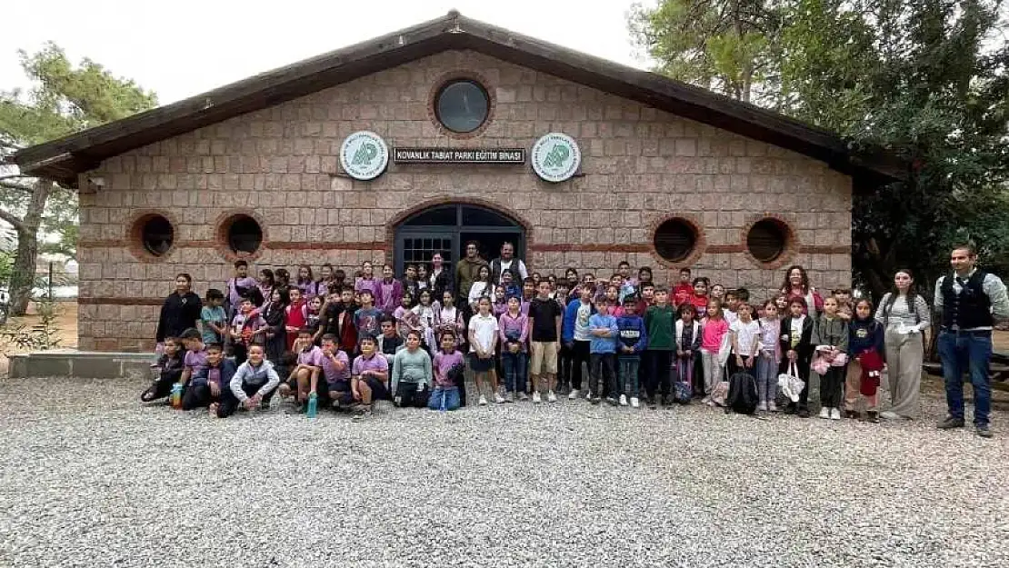 Datça'da öğrencilere doğal yaşam ve çevre koruma konularında eğitim