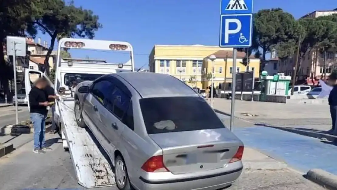 Milas'ta sıkı denetim: O alanlara araç park edenlere ceza kesildi