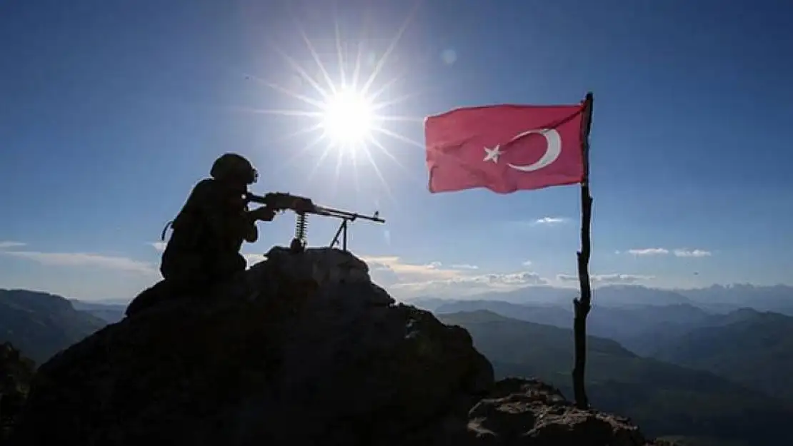 TSK'dan Gara'da operasyon: 3 PKK'lı terörist etkisiz hale getirildi