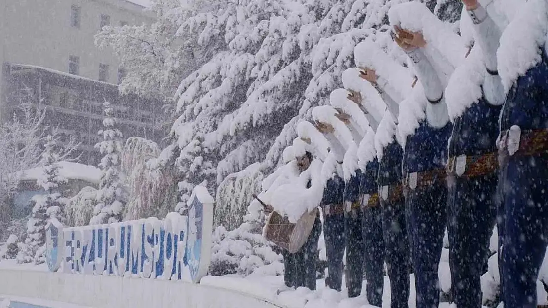 Erzurum 9 Aralık okullar tatil mi? Erzurum'da hangi ilçelerde okullara kar tatili var mı?