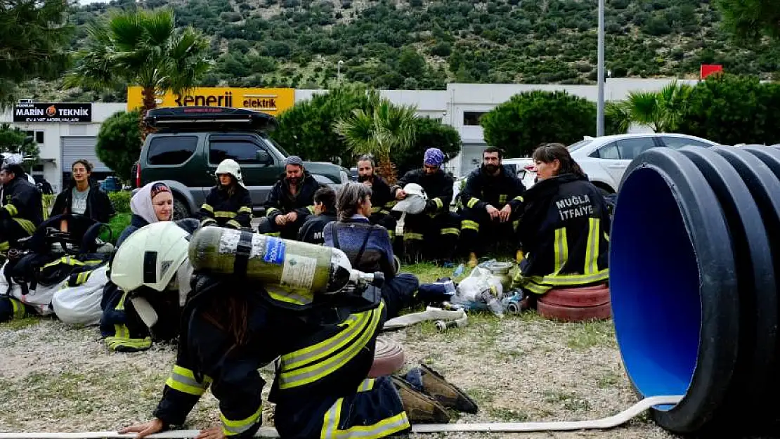 Muğla'daki gönüllü itfaiyecilik eğitimleri Bodrum'da devam etti