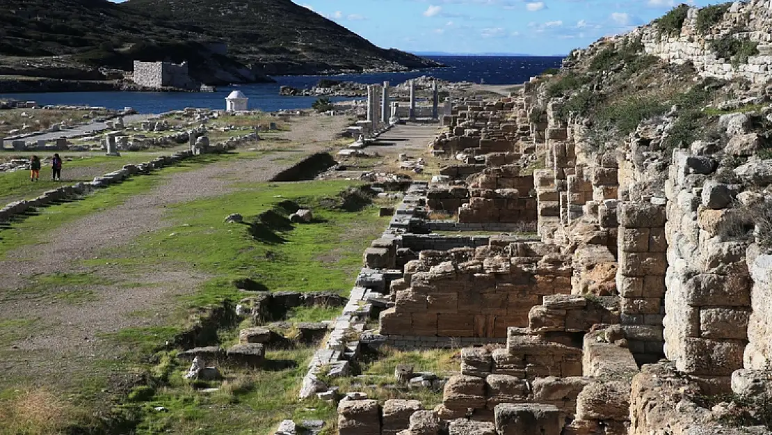 Knidos Antik Kenti'nde bulunan kilise yeniden ayağa kaldırılıyor