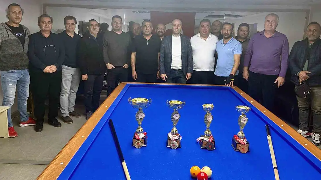 Muğla 3 Bant Bilardo şampiyonası Menteşe'de yapıldı