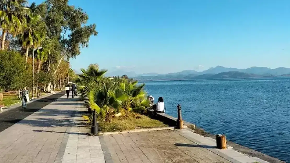 Muğla'da bahardan kalma bir hava etkili olacak!