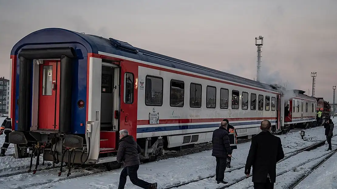 Doğu Ekspresi'nde panik: Dumanlar yükseldi