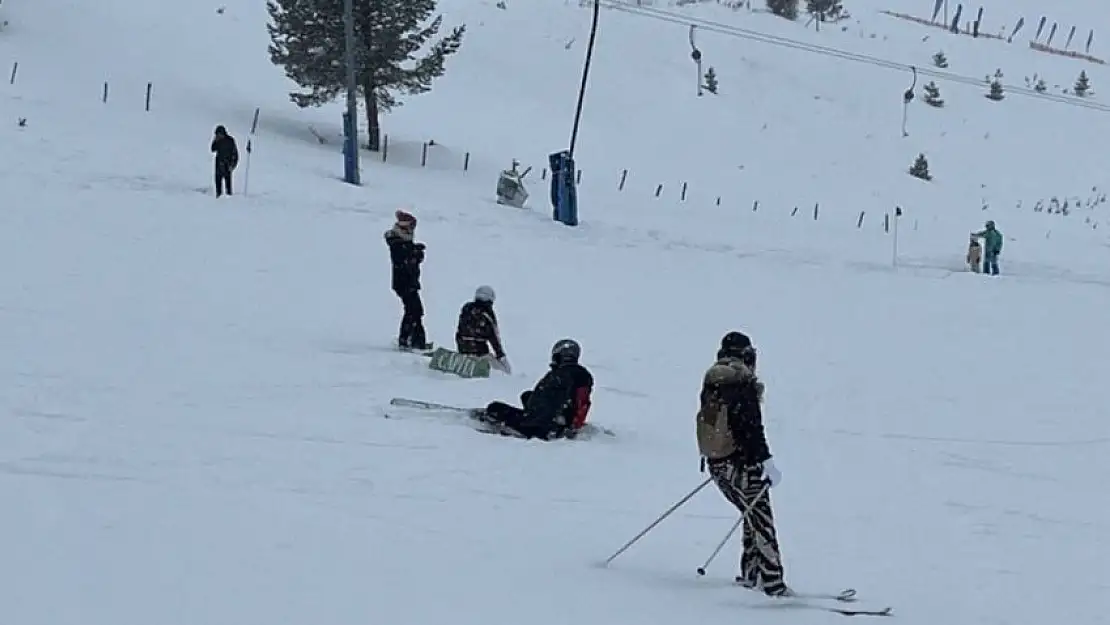 1 günlük yasın ardından pistler açıldı