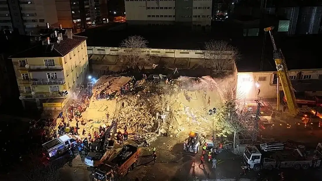 Konya'da çöken binanın müteahhiti gözaltına alındı!