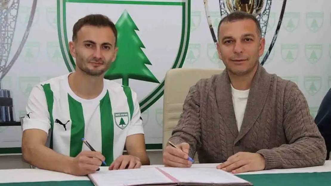 Fethiyespor'dan transfer Muğlaspor, Nurettin Çakır'ı renklerine bağladı