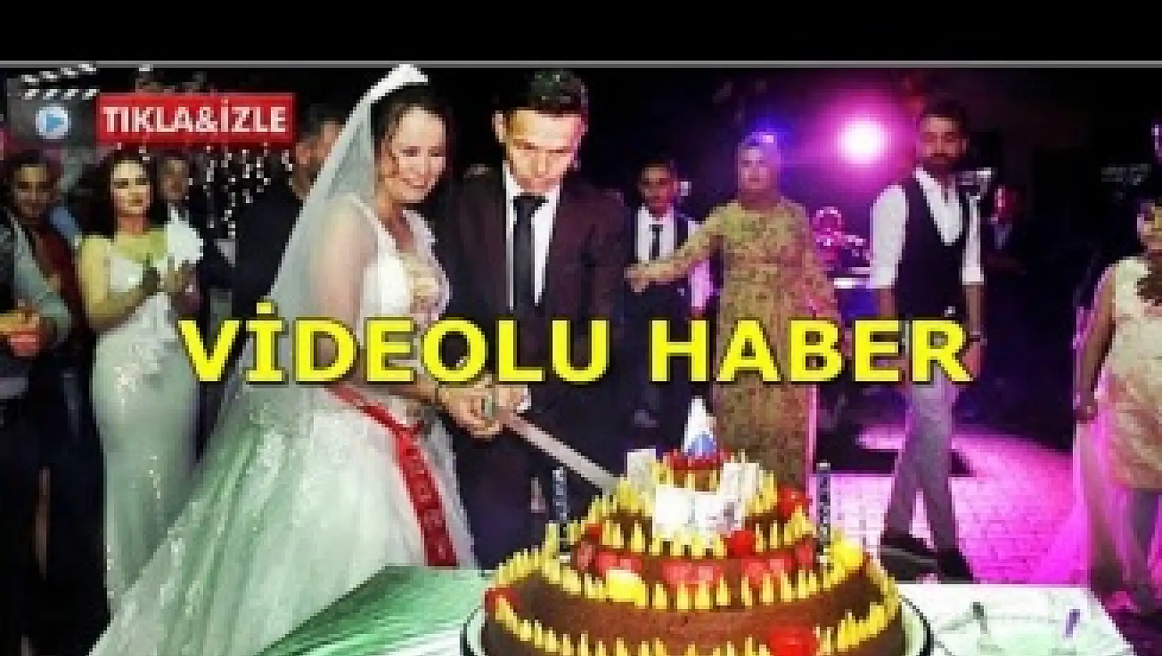 SEYDİKEMERLİ ÇİFT DÜĞÜN PASTASI YERİNE ÇİĞ KÖFTE KESTİ!
