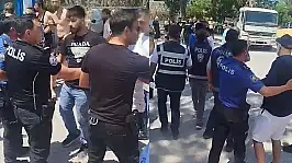Bodrum'da usulsüz tabela krizi: 1 kişi gözaltına alındı