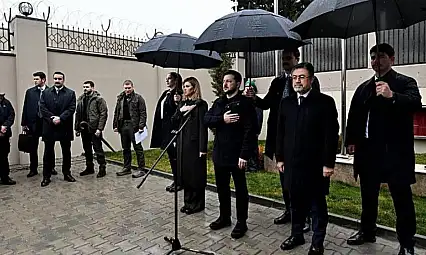 Zelenskiy: Ülke olarak barış istiyoruz, savaşın bitmesini istiyoruz!