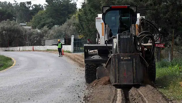 50 yılıdır taşıma su ile ihtiyaçlarını karşılayan bölgeye içme suyu hattı