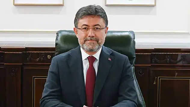 Bakan Yumaklı: 'Orman yangınları bitti, dezenformasyon yangını sürüyor'