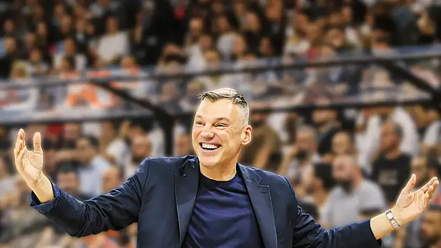 Basketbol Süper Ligi'nde şampiyon Fenerbahçe oldu