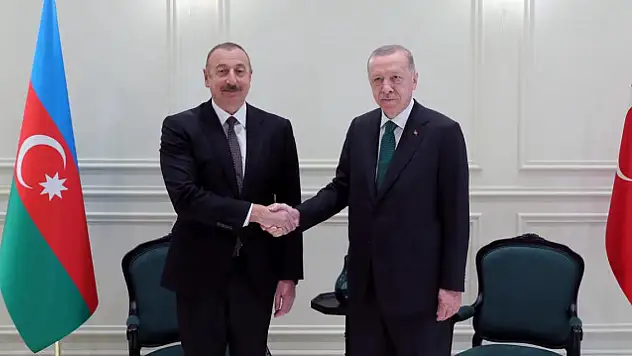 Cumhurbaşkanı Erdoğan, Azerbaycan Cumhurbaşkanı Aliyev ile görüştü!
