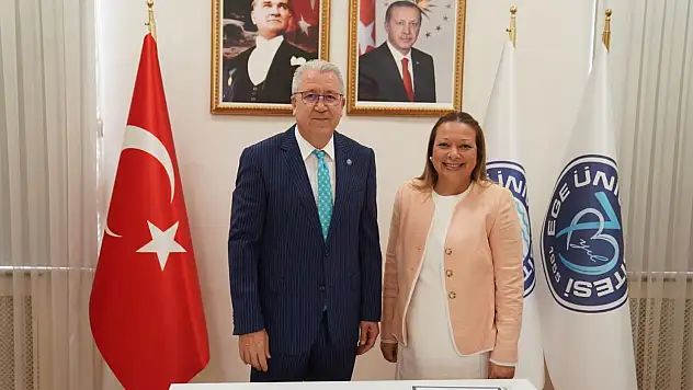 Egeli bilim insanlarından önemli buluş: 'Termal Anne Sütü Çantası'