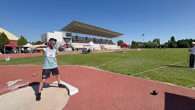 Görme Engelliler Atletizm Türkiye Şampiyonası'nda altın madalya Muğla'ya gitti