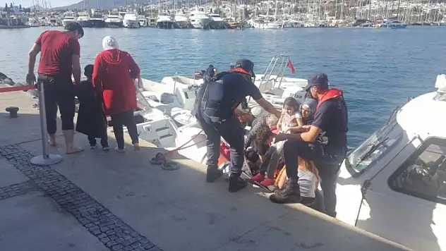 MUĞLA SAHİLLERİ KAÇAK GÖÇMEN KAYNIYOR