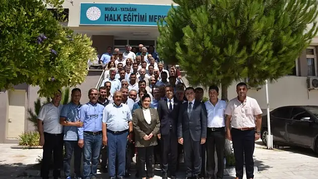 MUĞLA VALİSİ ESENGÜL CİVELEK YATAĞAN MUHTARLAR TOPLANTISINA KATILDI