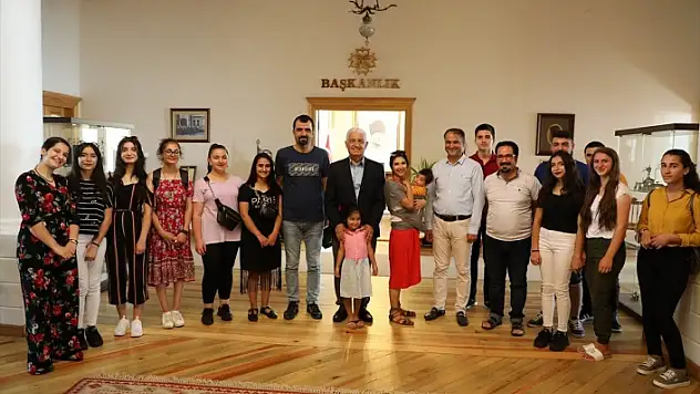 BATMAN'LI 13 ÖĞRENCİ MUĞLA'YA GELDİ
