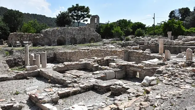 YATAĞAN'DA BULUNAN GLADYATÖRLER KENTİ TARİHİ AYDINLATIYOR