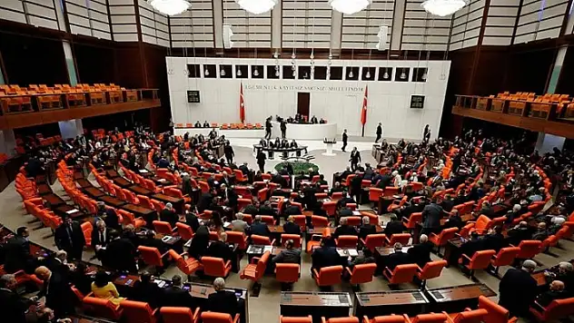 Libya Tezkeresi için TBMM Olağanüstü Toplandı!