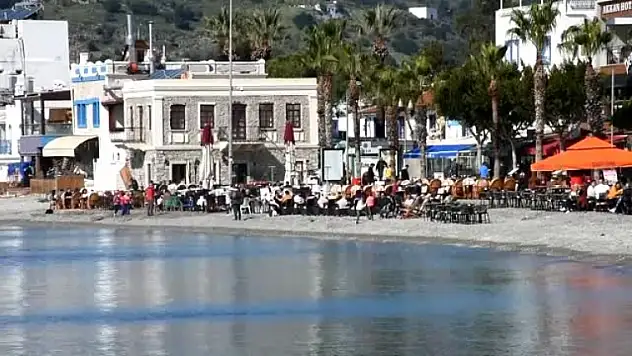 Muğla Sahillerinde Güneşli Hava Yoğunluğu!