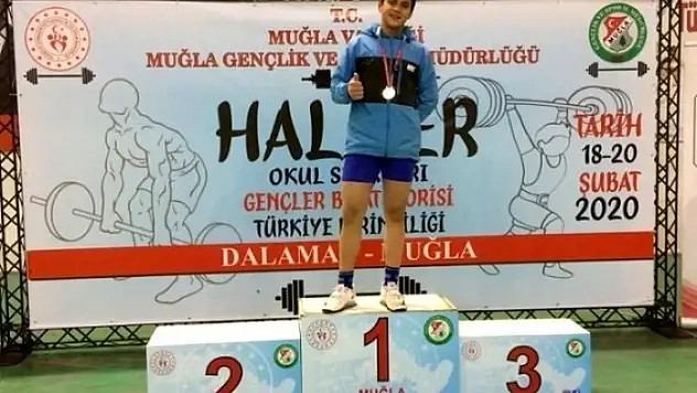 Talha Kabadayı Türkiye Şampiyonu