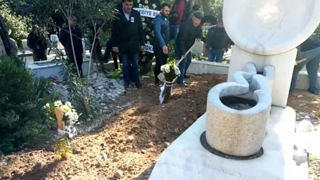 Güler Yücel, Eşi Can Yücel'in Yanında Toprağa Verildi